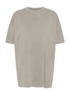 Gestuz Jiogz Over Tee Beige